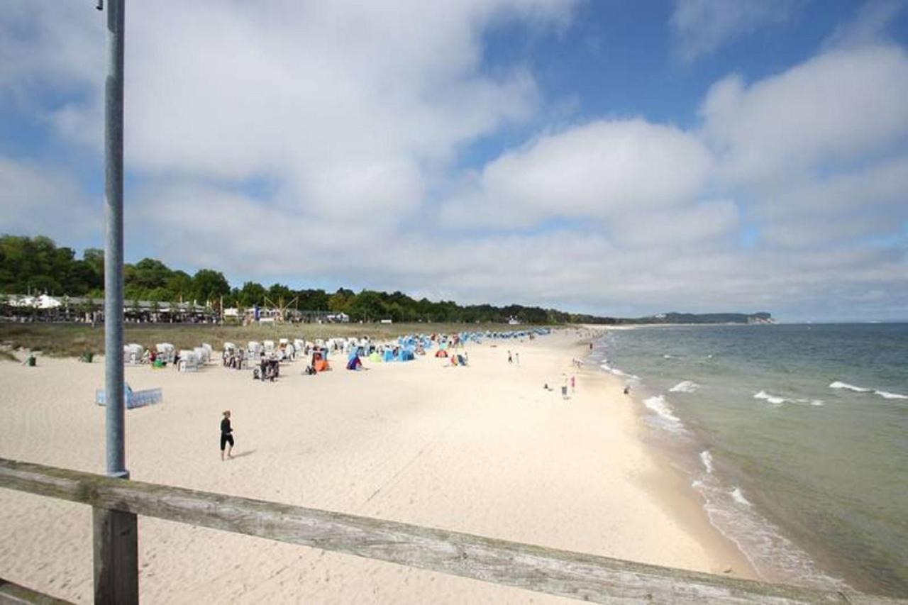 Strandnahe 2-Raum-Ferienwohnung Im Zentrum - Residenz Strandeck Fewo 02 Goehren  Extérieur photo
