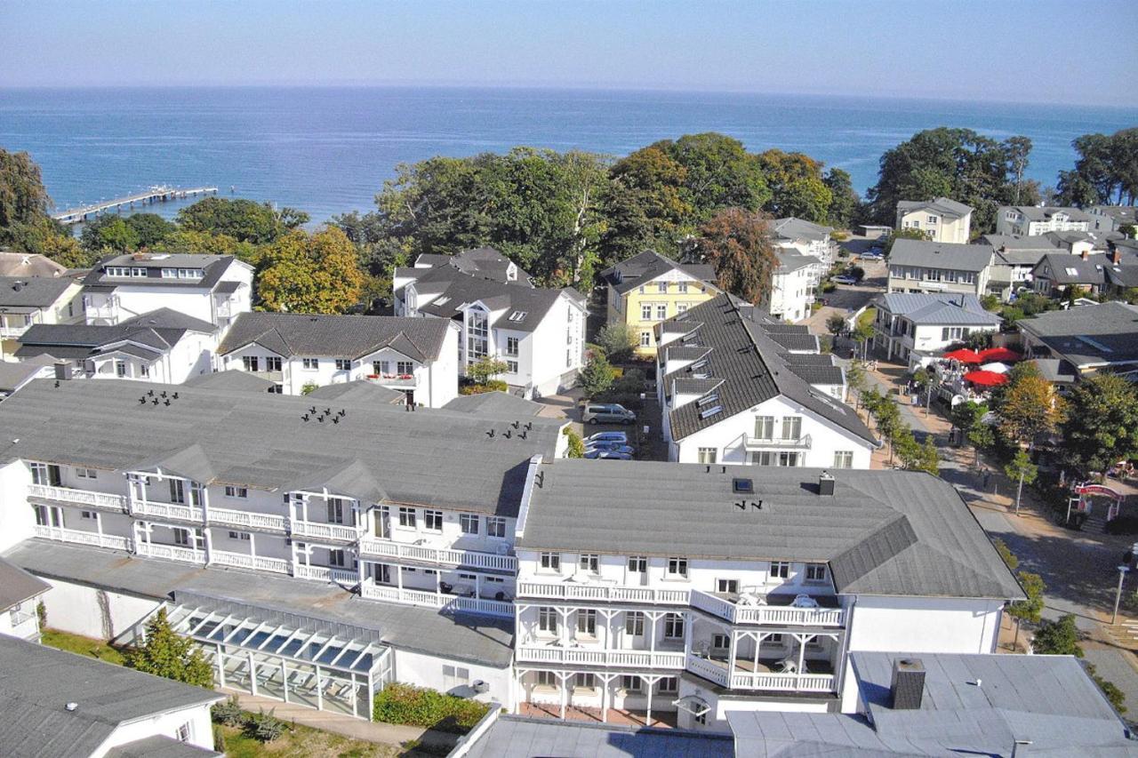 Strandnahe 2-Raum-Ferienwohnung Im Zentrum - Residenz Strandeck Fewo 02 Goehren  Extérieur photo
